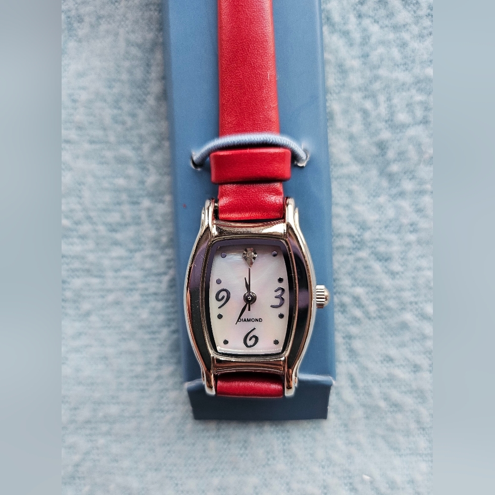 Avon Diamond Accent Watch, Mother of Pearl Dial, Red, Silver, NWT - Picture 7 of 14